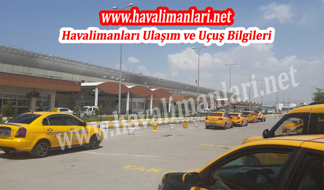 Van Ferit Melen Havalimanı Taksi Durağı Terminal Binası Önü